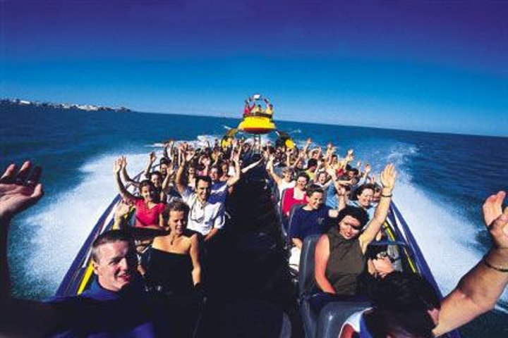 30 Minute Lake Michigan Speedboat Ride - thumb 0