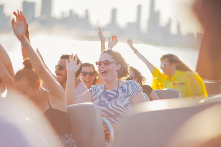 30 Minute Lake Michigan Speedboat Ride - thumb 3