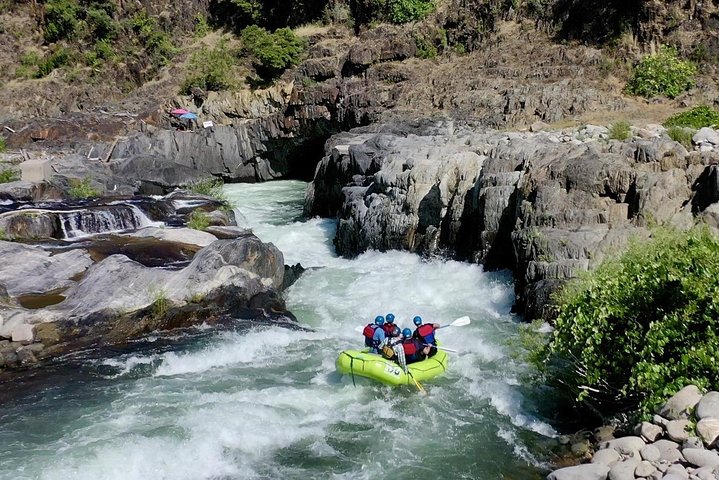 Full-Day Whitewater Rafting Trip On Middle Fork From Auburn (Class 3-4) - thumb 1