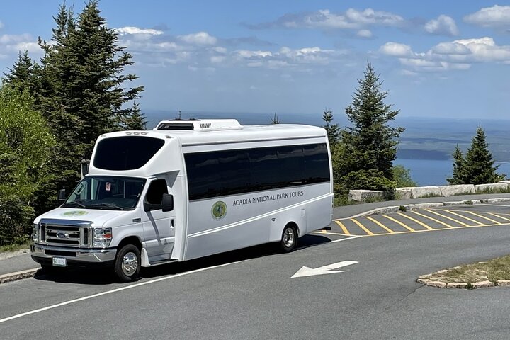 Premium Narrated Bus Tour Of Bar Harbor And Acadia National Park (3.5 Hours) - thumb 5