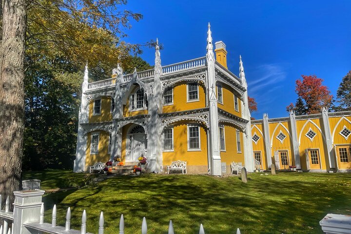 Salem Mass and Kennebunkport Private VIP Day Trip From Portland