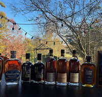 Kentucky Bourbon Trail for the expert bourbon drinker. - Accommodation Texas