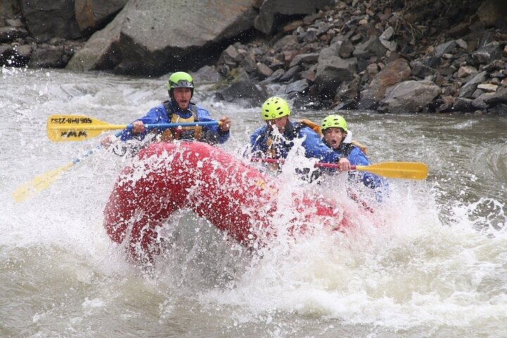 2 Hour Rafting On The Yellowstone River - thumb 3