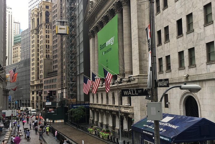 VIP Ground Zero 9/11 Memorial Tour Plus Battery Park & Wall Street - thumb 3