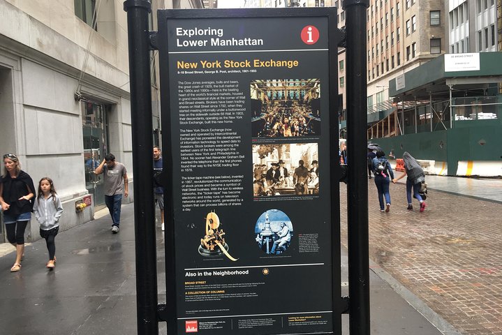 VIP Ground Zero 9/11 Memorial Tour Plus Battery Park & Wall Street - thumb 4