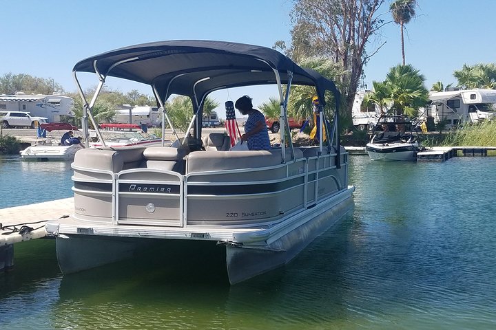 Canyon Lake Pontoon Boat Tour