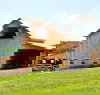 Amish Community Visitswimming Hiking  lite lunch Winetasting - Accommodation Texas