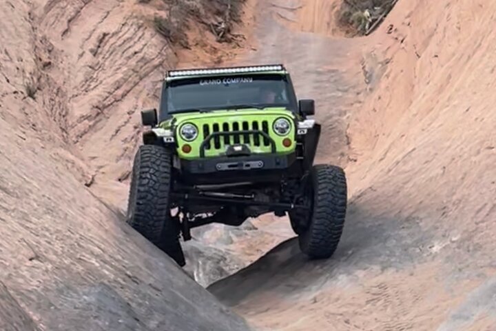 4x4 Hell's Revenge Jeep Tour - thumb 4