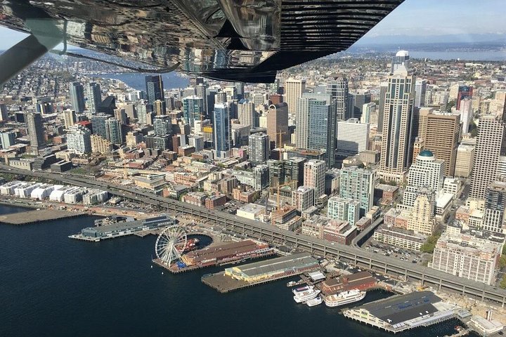 20-Minute Greater Seattle Scenic Airplane Tour - thumb 1